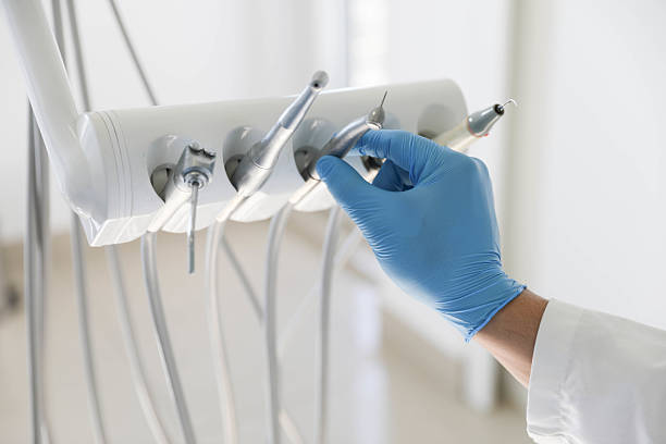 Professional Dental Implants technician working in Jefferson County County, IL